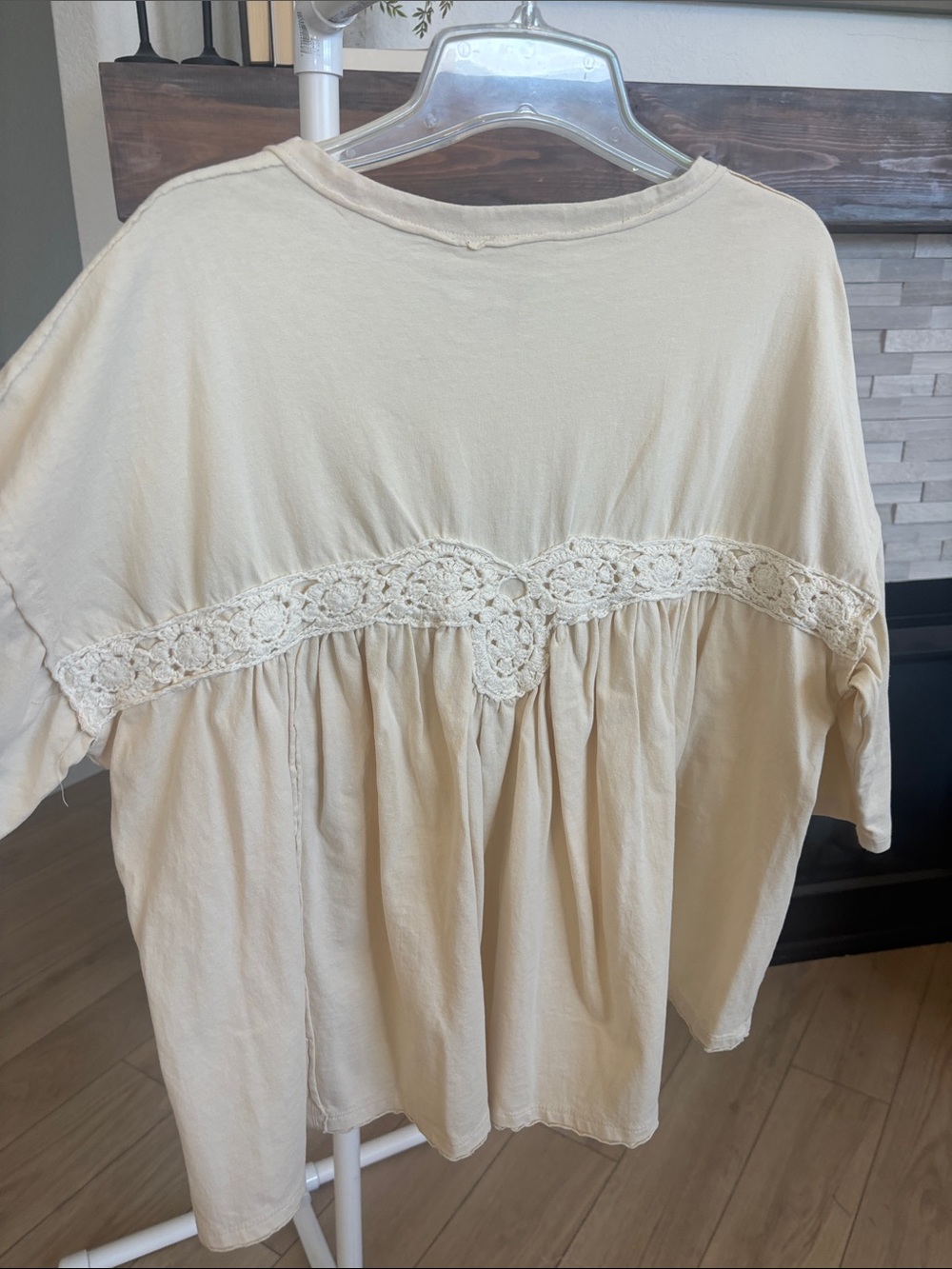easel Cream Embroidered Peplum Tunic with Lace - Picture 4 of 6